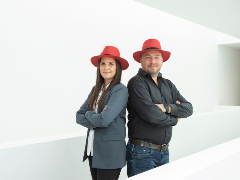 Red Hat Premier Business Partner